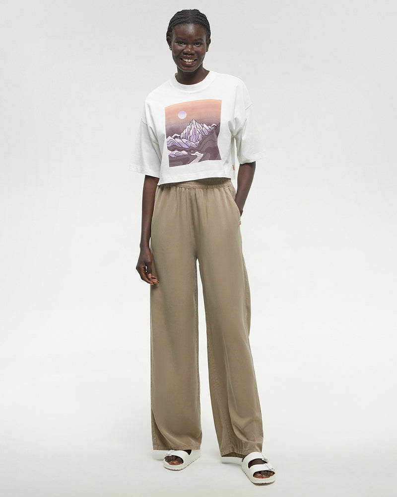 White-Oversized-Fit-Printed-Graphic-Cropped-T-shirt